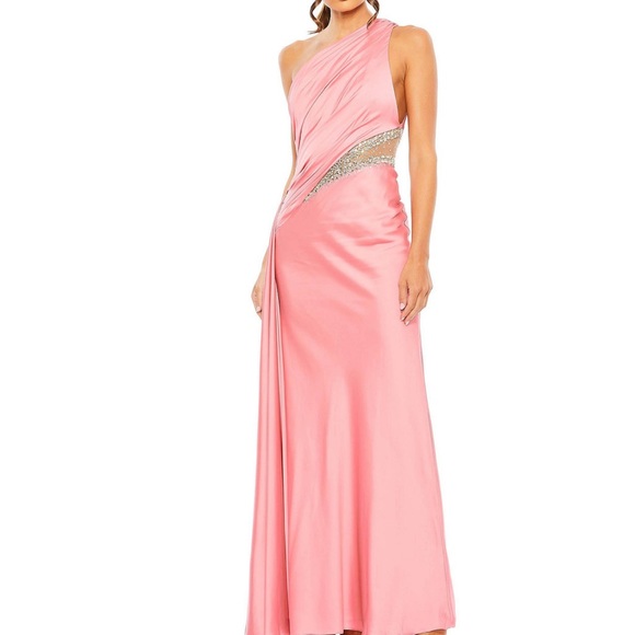 Mac Duggal 2210 - One Shoulder Satin Gown size 8 NWT